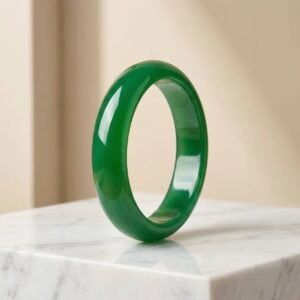 Classic Green Jade Bangle